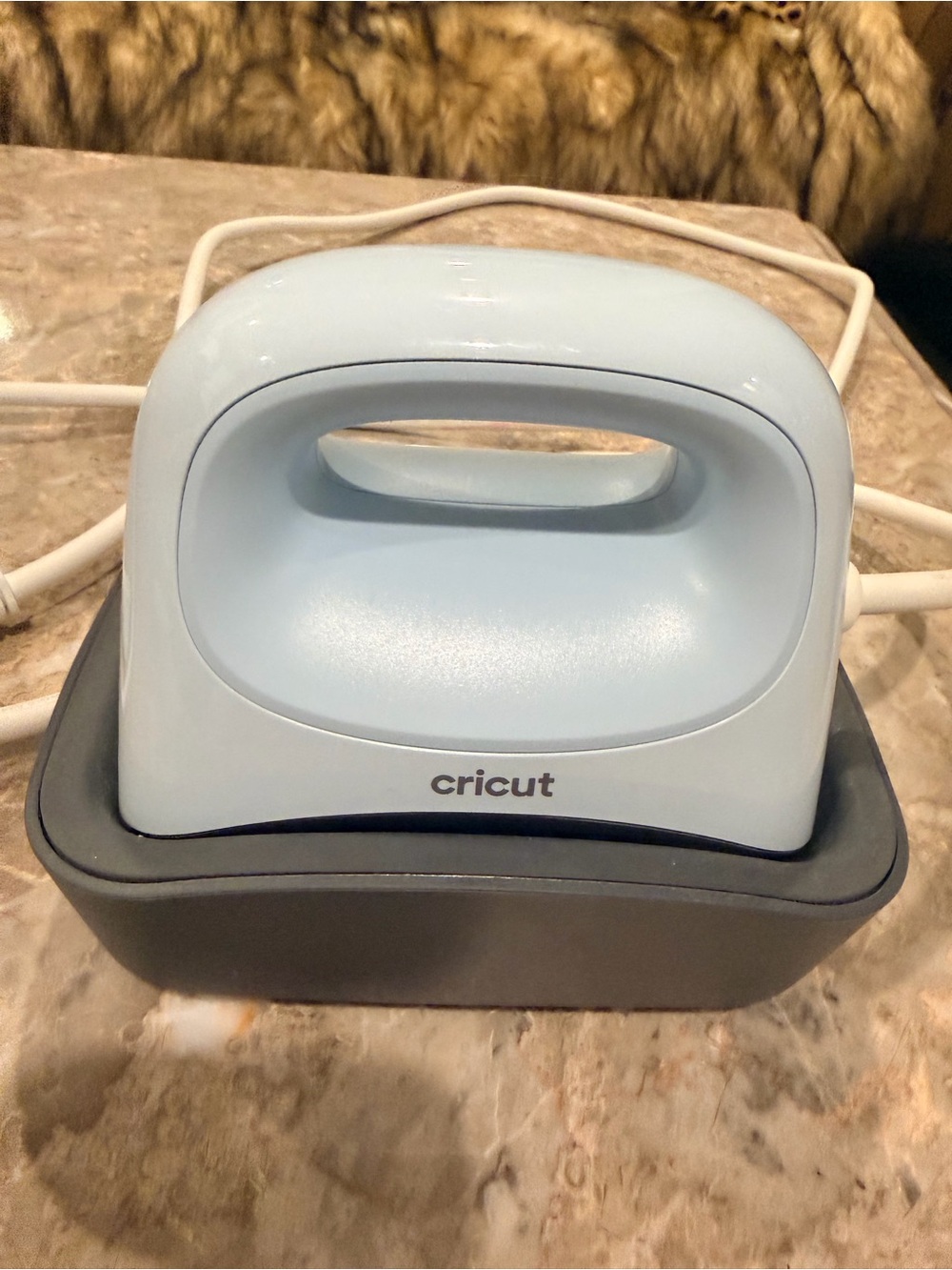 🎩 Cricut Hat Press + Hat Pressing Form – Used Only Once!